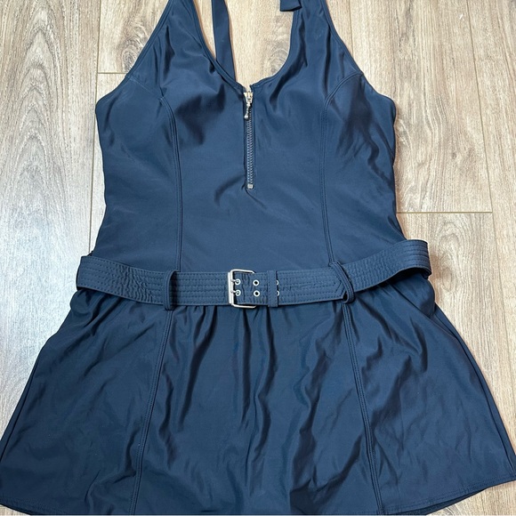 ShapeFx One Piece Halter Swimsuit Womens size 16 skirt swim dress, black belted - Picture 5 of 11